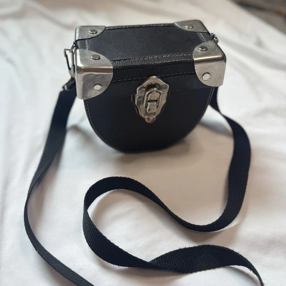 US TWO Black Leather Hard Camera Case/Alternative purse, With Strap USA